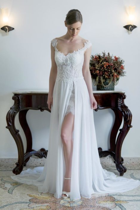 abito matrimonio con gonna corta