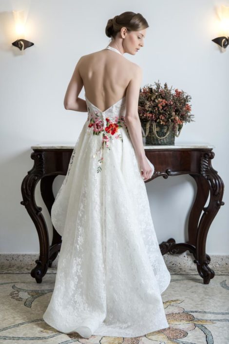 abito per sposa con gonna corta