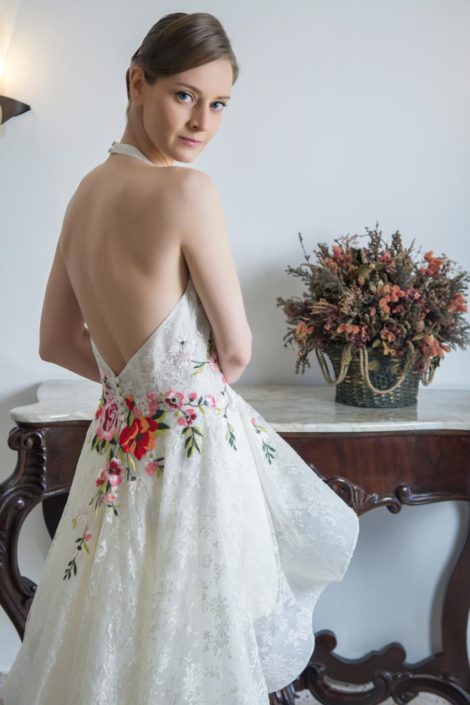abito per sposa con gonna corta